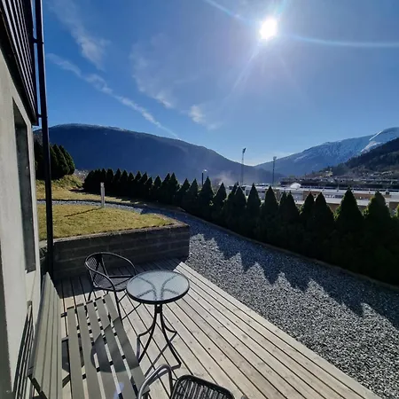 Casa Fosshaugane * Sogndal